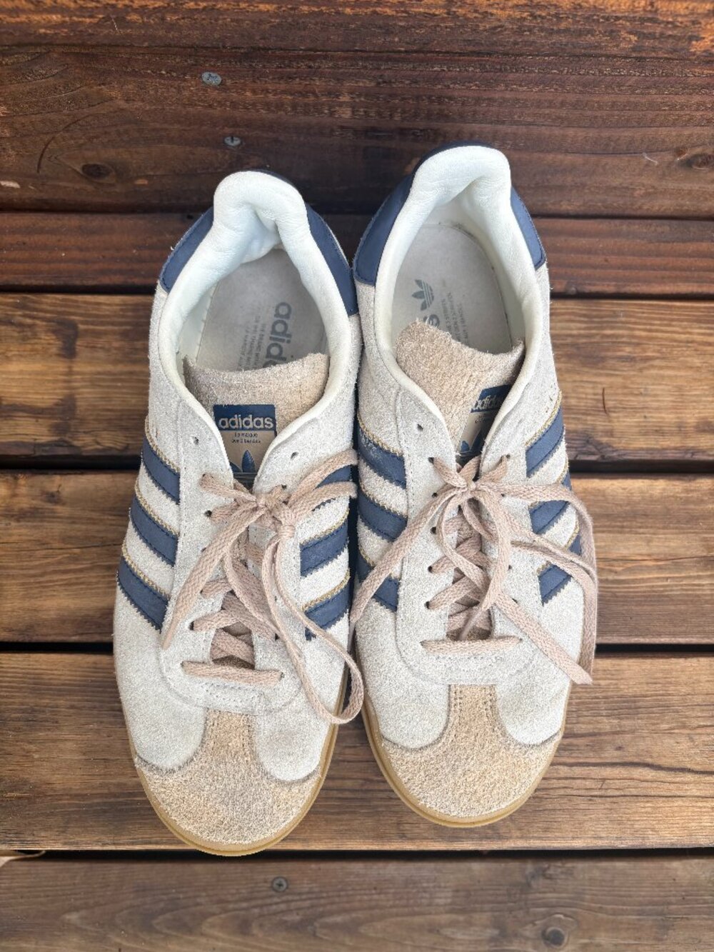 Adidas Gazelle Bold Shaggy Suede Platform Sneakers Beige Navy Women’s 9